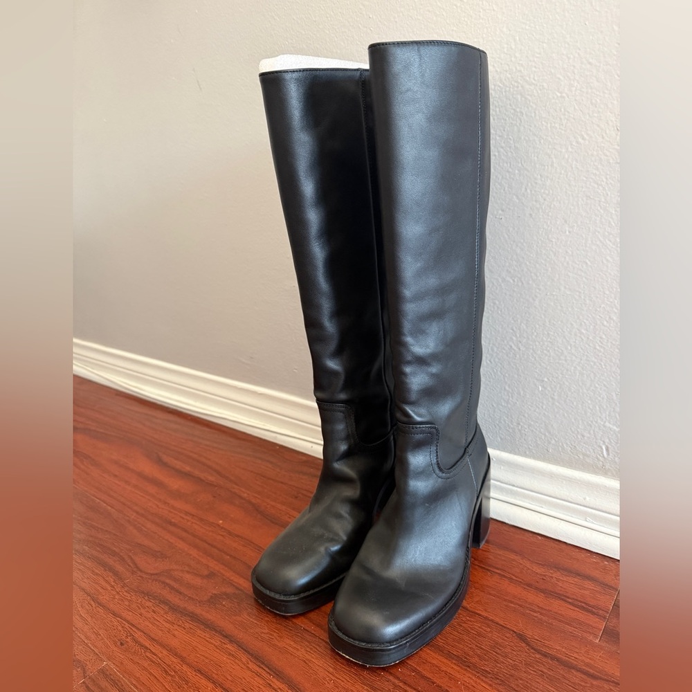 Silent D Porsha Boots in Black